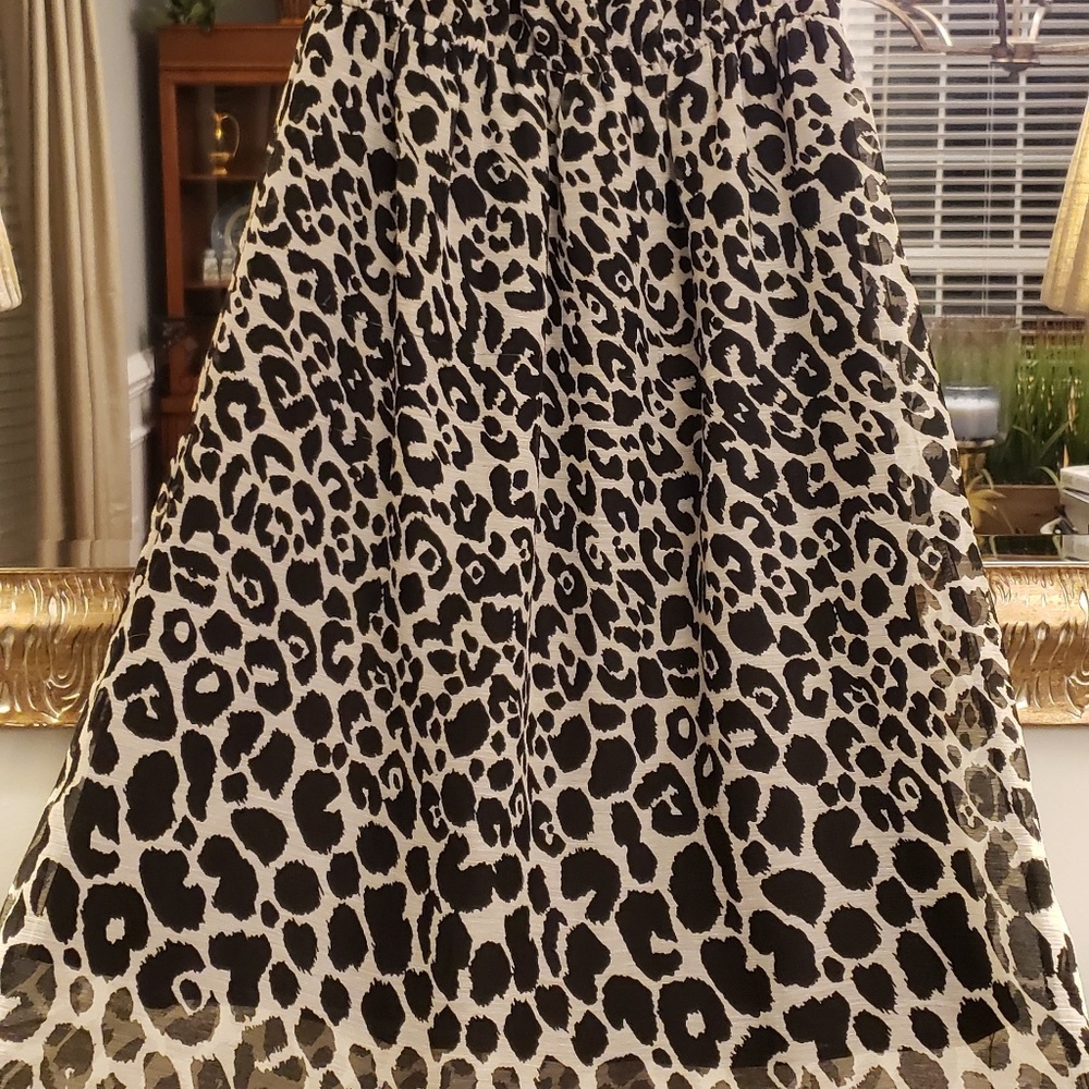 Dress - Picture 2 of 5